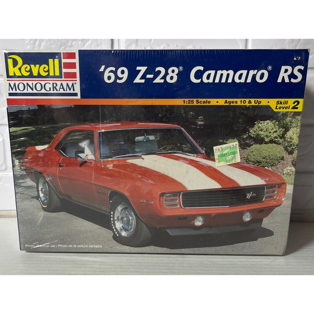 Revell Monogram 69 Z-28 Camaro RS Model Kit 1:25 Scale Orange 85-7457 Sealed